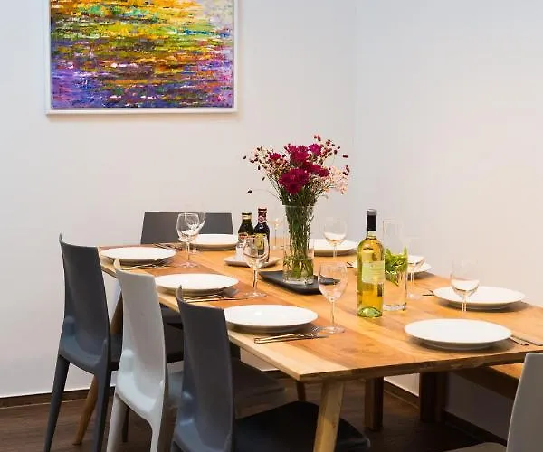 Bensimon Charlottenburg * ベルリン