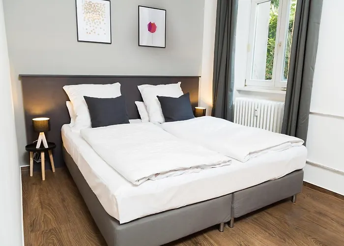 Bensimon Charlottenburg * Βερολίνο