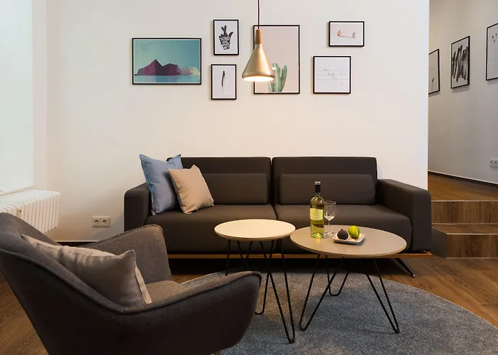 Bensimon Charlottenburg Apartment