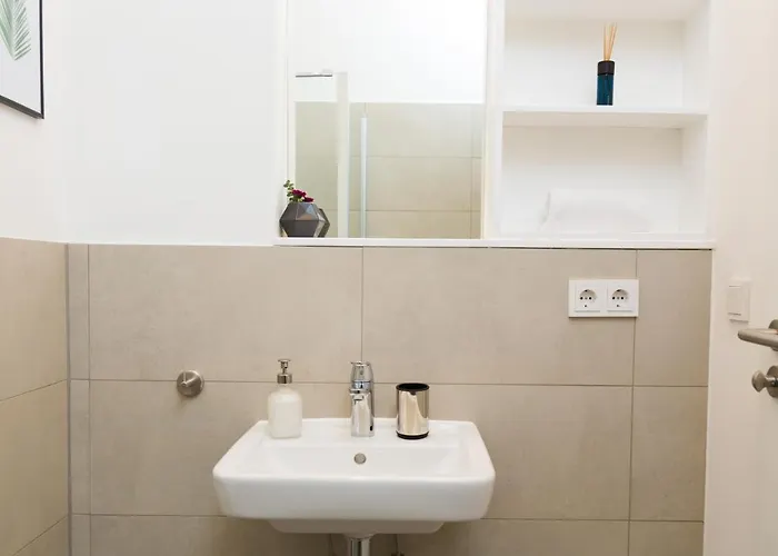 Apartment Bensimon Charlottenburg