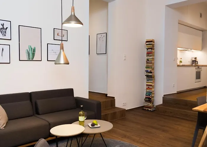 Apartment Bensimon Charlottenburg *