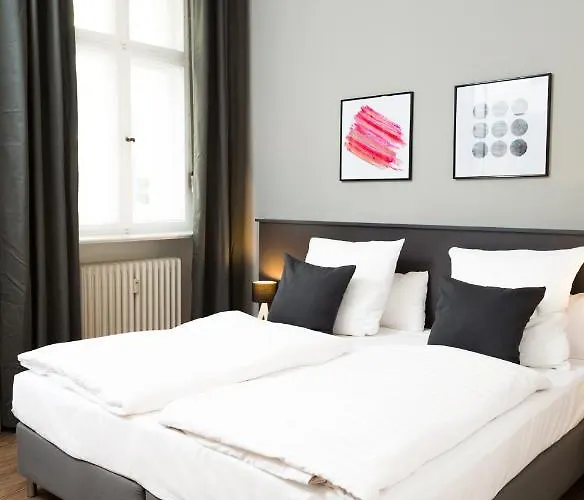 Bensimon Charlottenburg Apartment *